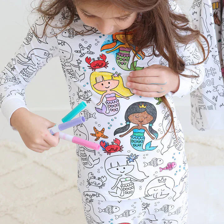 Kreativer Kinder Pyjama zum selber ausmalen