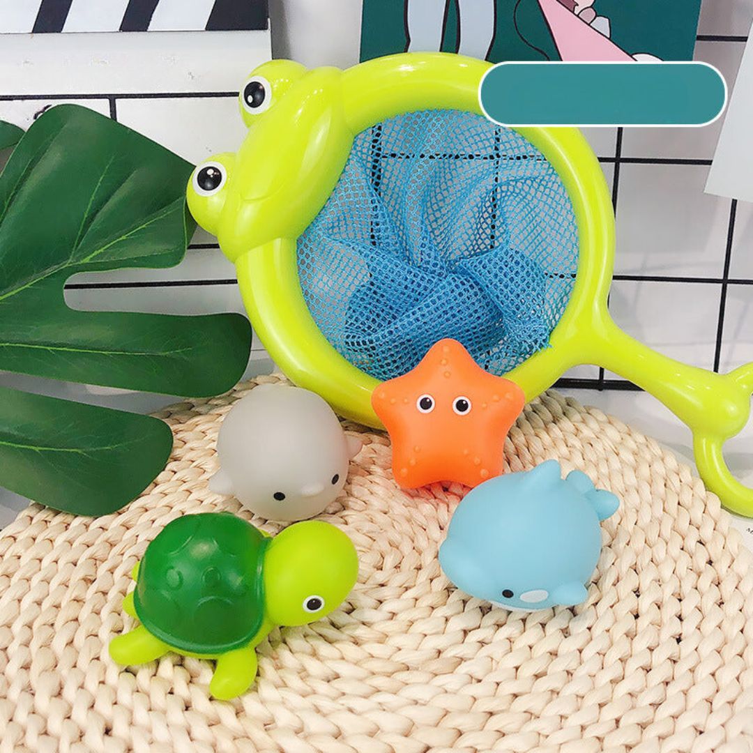 Leuchtends Badespielzeug mit Kescher
