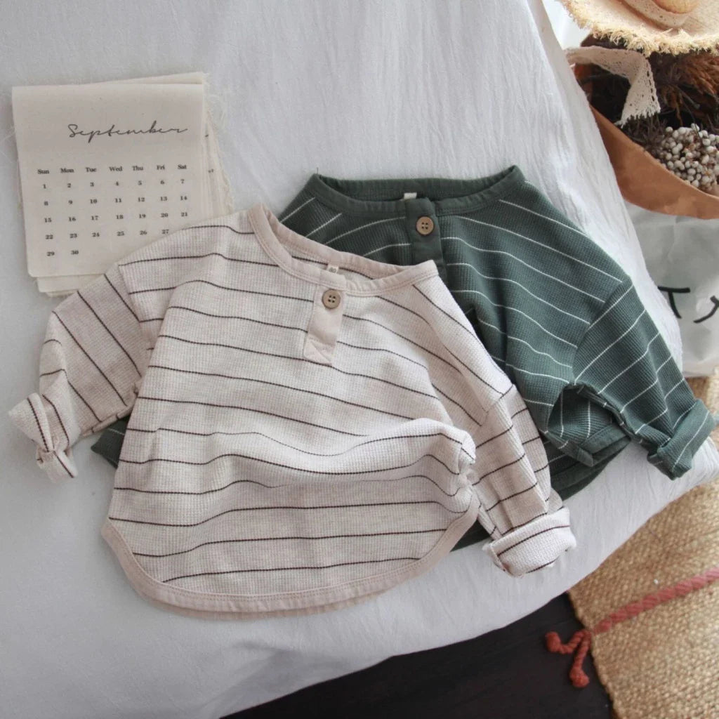 Weiches & atmungsaktives Langarm-Shirt – Baby & Kinder Outfit für gemütliche Tage