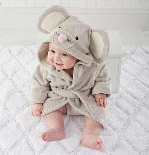 Kuschelige Baby-Tierbademäntel für süße Entspannung