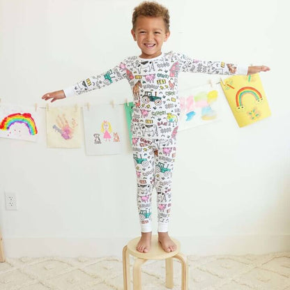 Kreativer Kinder Pyjama zum selber ausmalen