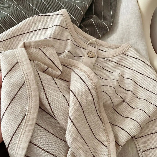 Weiches & atmungsaktives Langarm-Shirt – Baby & Kinder Outfit für gemütliche Tage